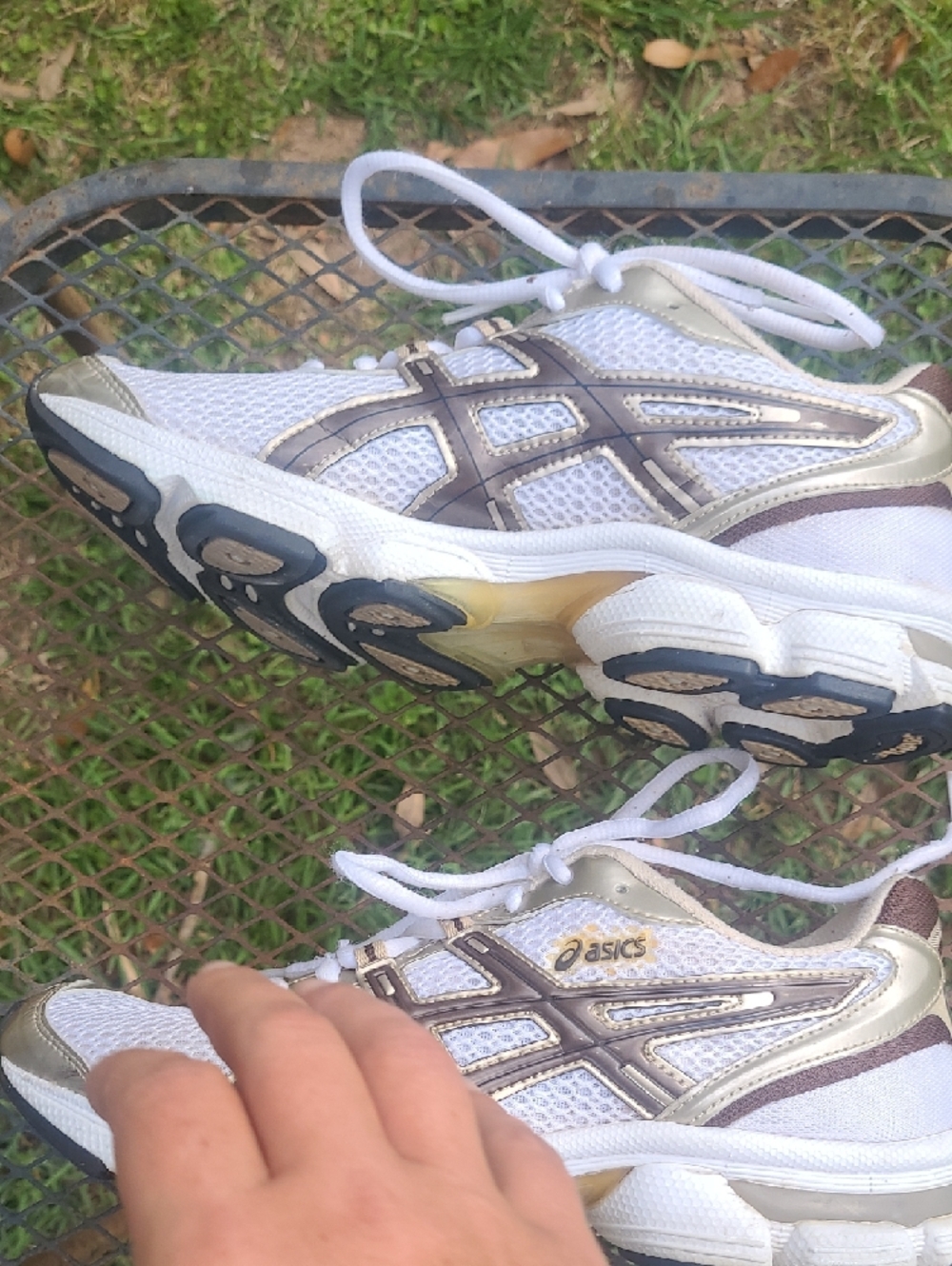 Asics White and Brown Mesh Running Shoes - Picture 7 of 9